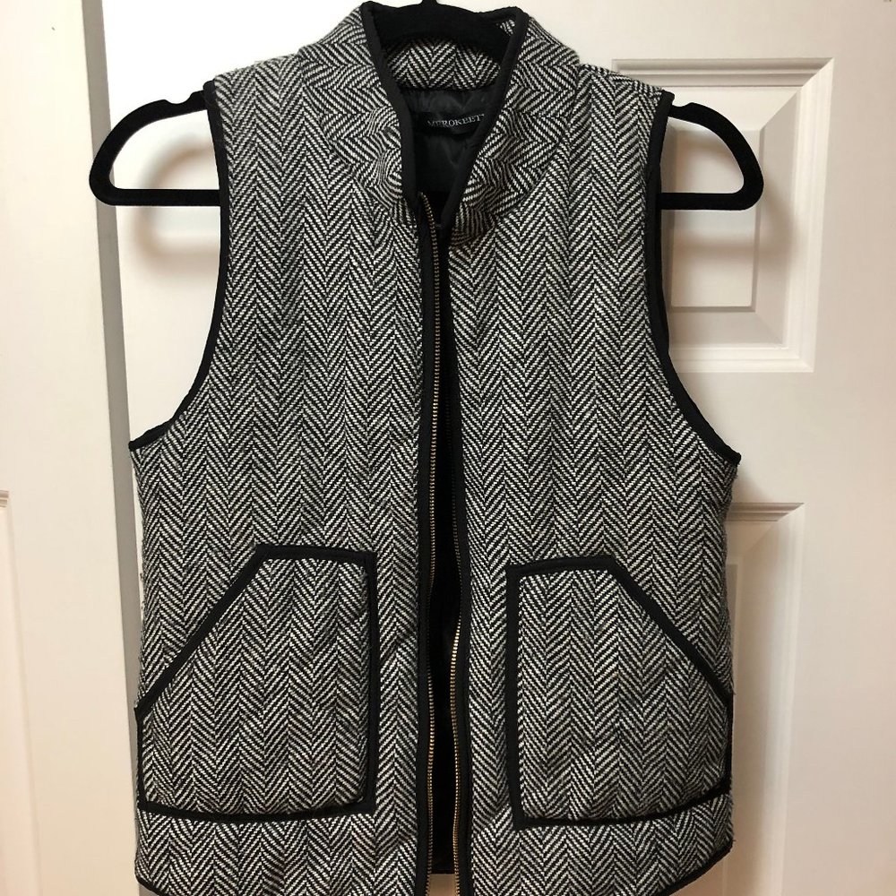 Quilted Herringbone Puffer Vest with Zipper